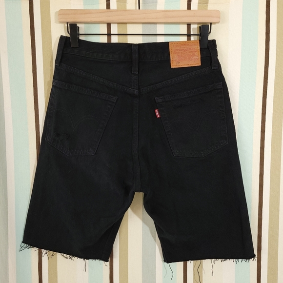 LEVI'S 501 Premium Slouch Shorts, like new size 26 - Picture 10 of 15